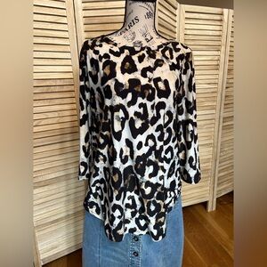NWT Karen Kane Leopard Print Boatneck three-quarter sleeve top - Size M